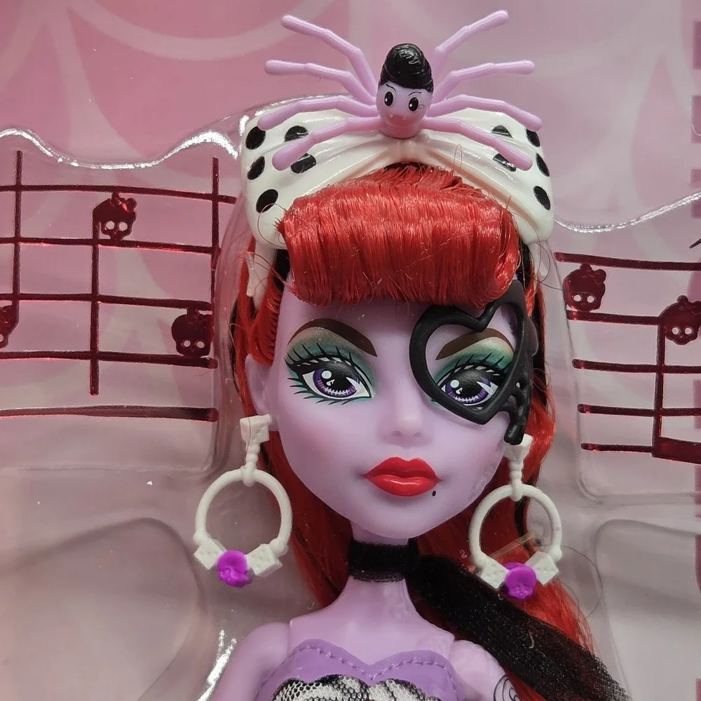 NEW Monster High Outta Fright OPERETTA Doll With Mattel Shipper Box #HRP93